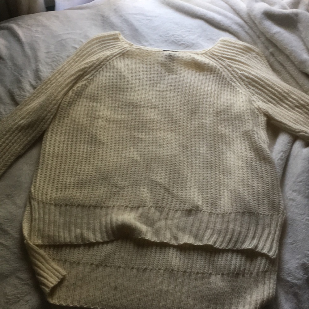 L sweater